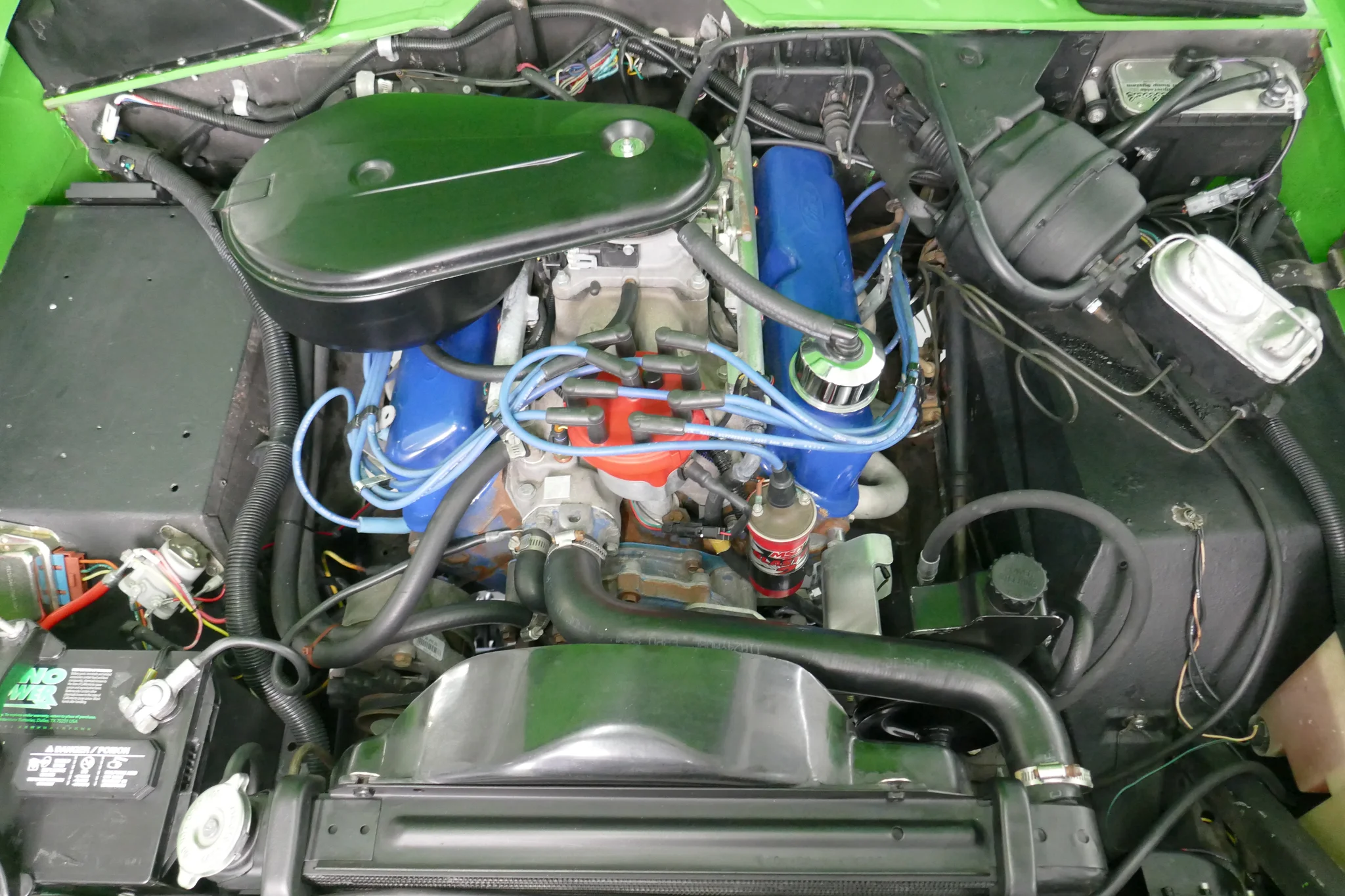 1977 Ford Bronco 302 Fuel-Injected photo 4