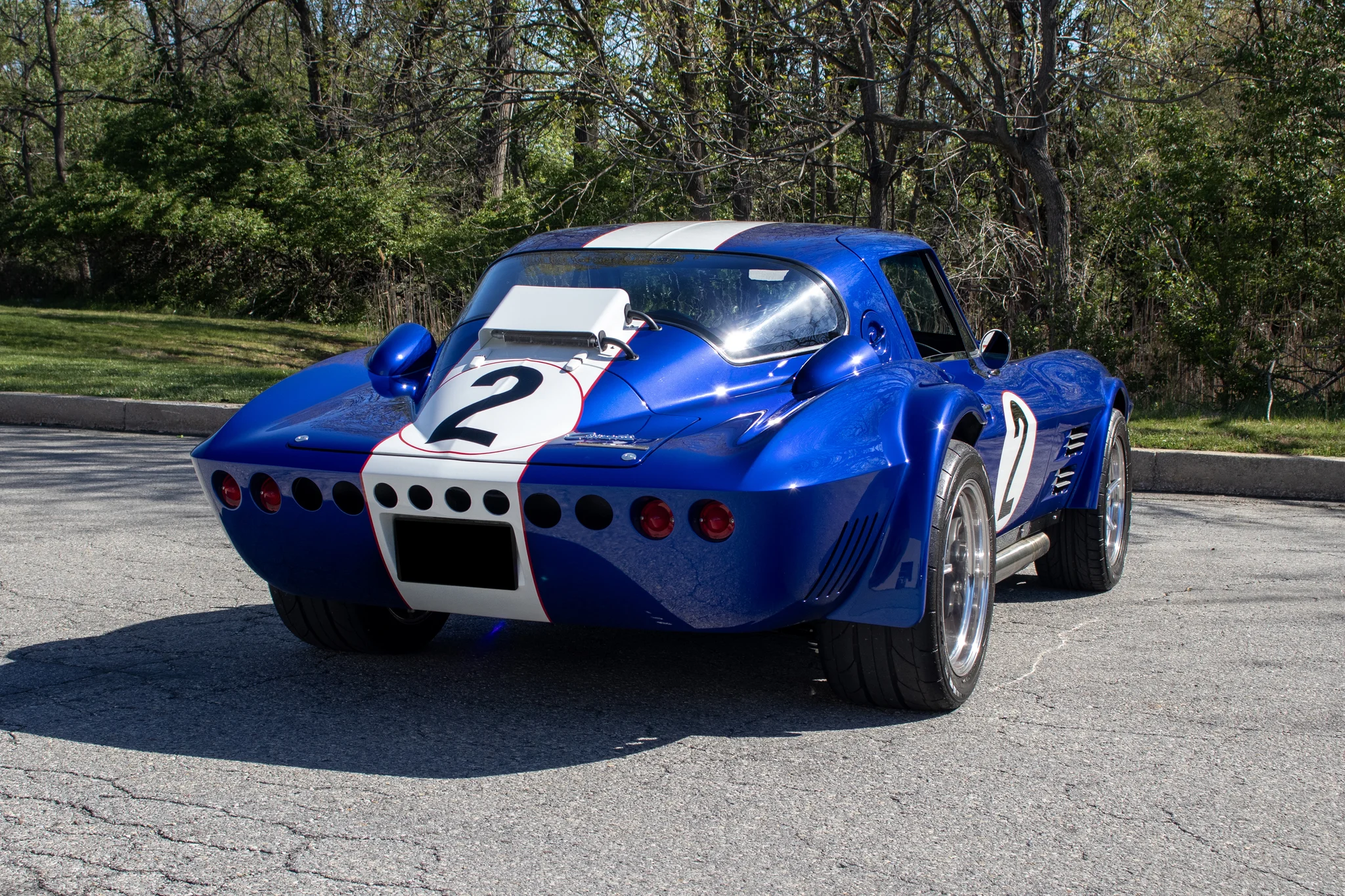 Superformance 1963 Corvette Grand Sport LS9 6-Speed photo 2