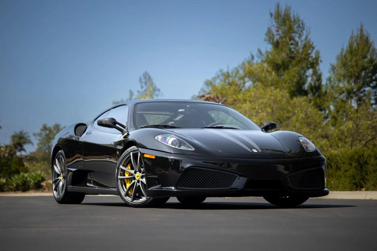 10k-Mile 2008 Ferrari 430 Scuderia photo 3