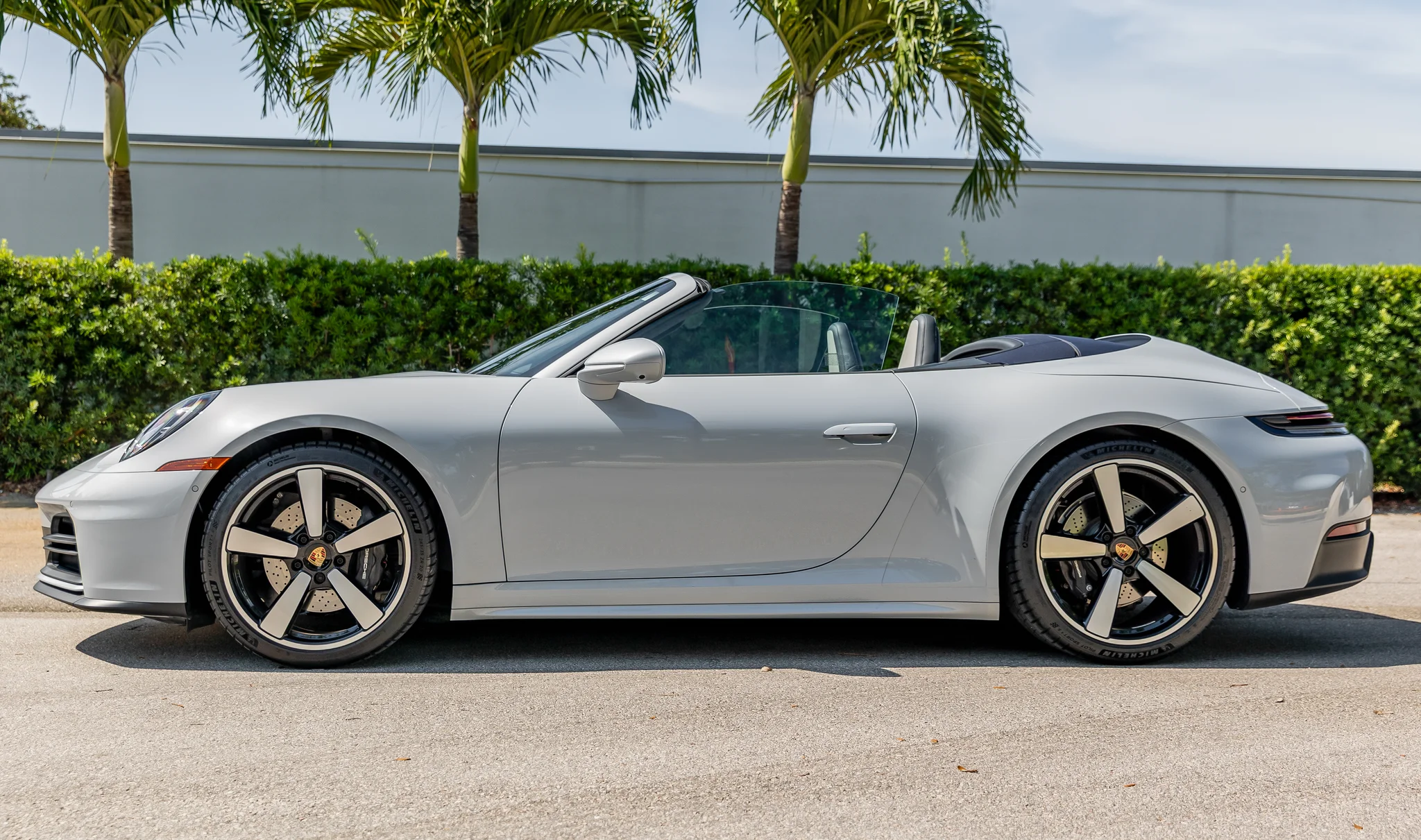 2025 Porsche 992.2 Carrera Cabriolet photo 5