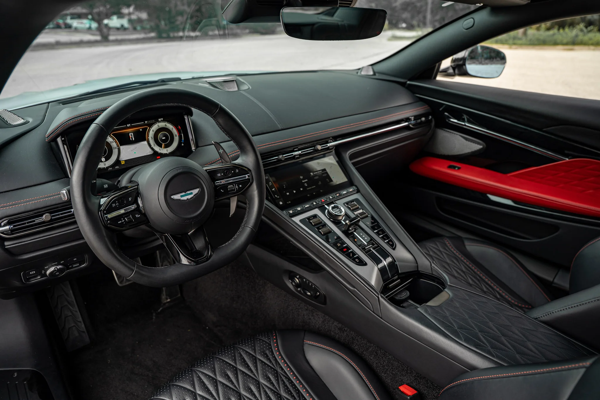 3k-Mile 2024 Aston Martin DB12 Coupe photo 3