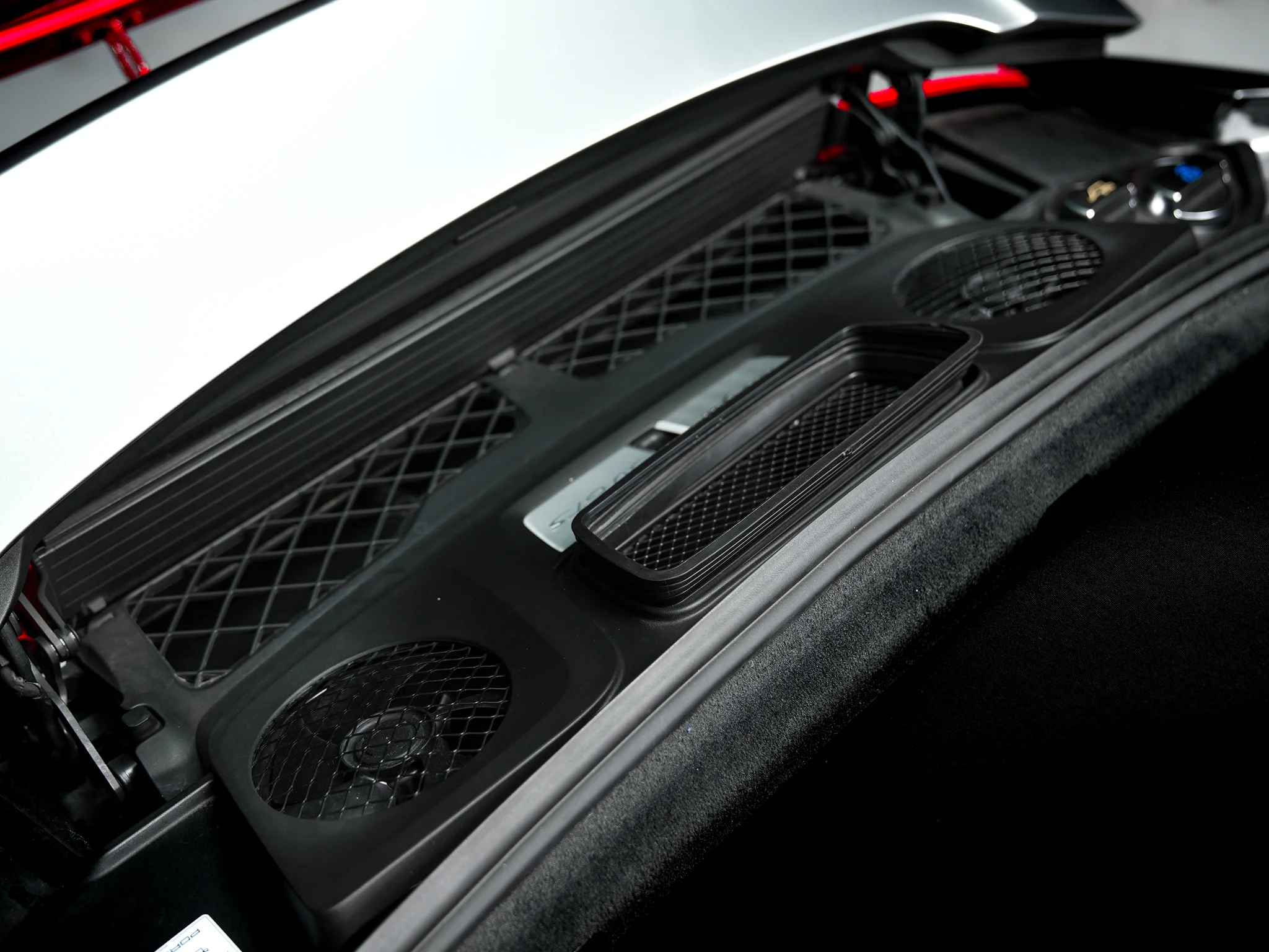 12k-Mile 2019 Porsche 991.2 Targa 4 GTS photo 4