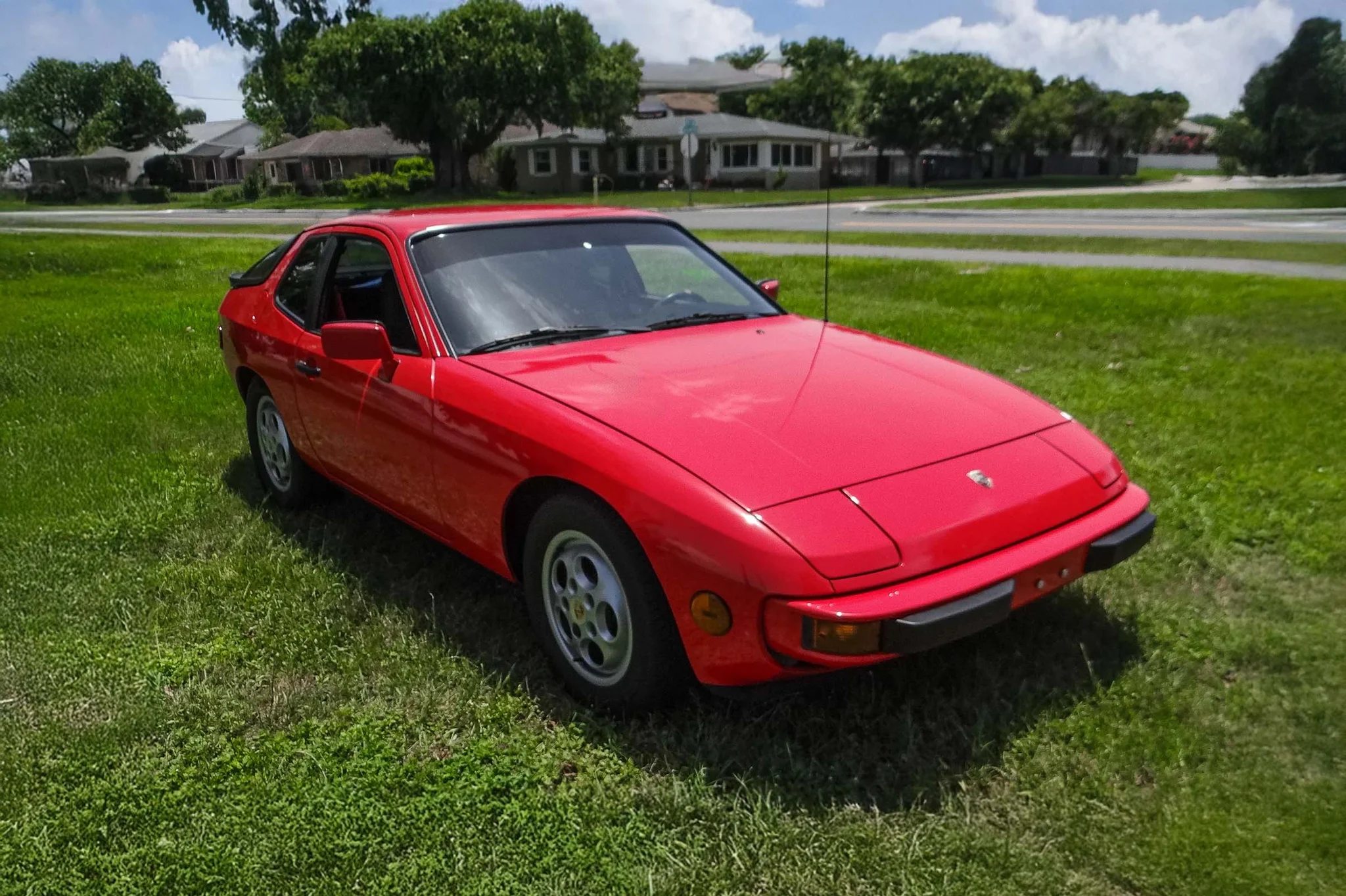 10-Years-Owned 1987 Porsche 924S 5-Speed photo 2