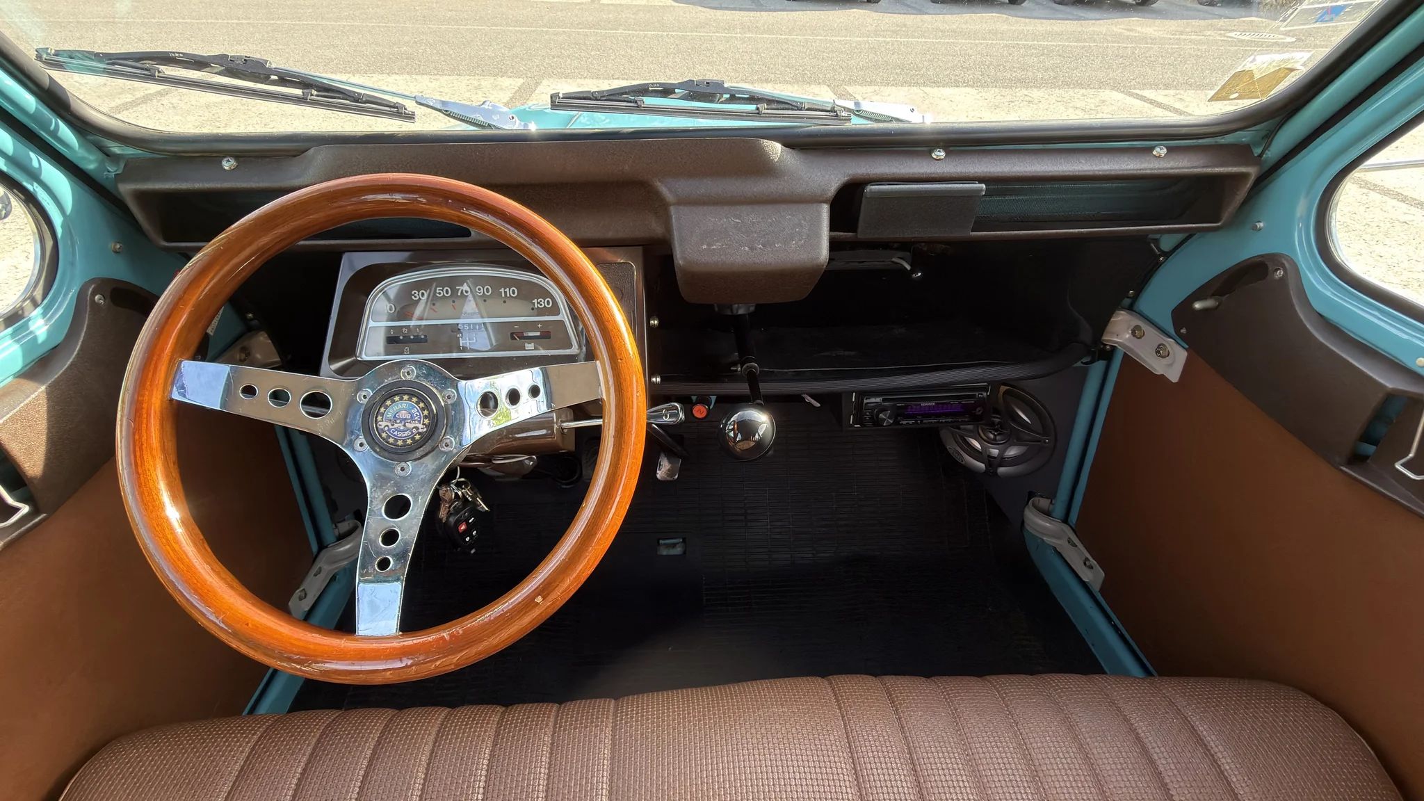 1976 Citroen 2CV6 Special 652cc photo 3