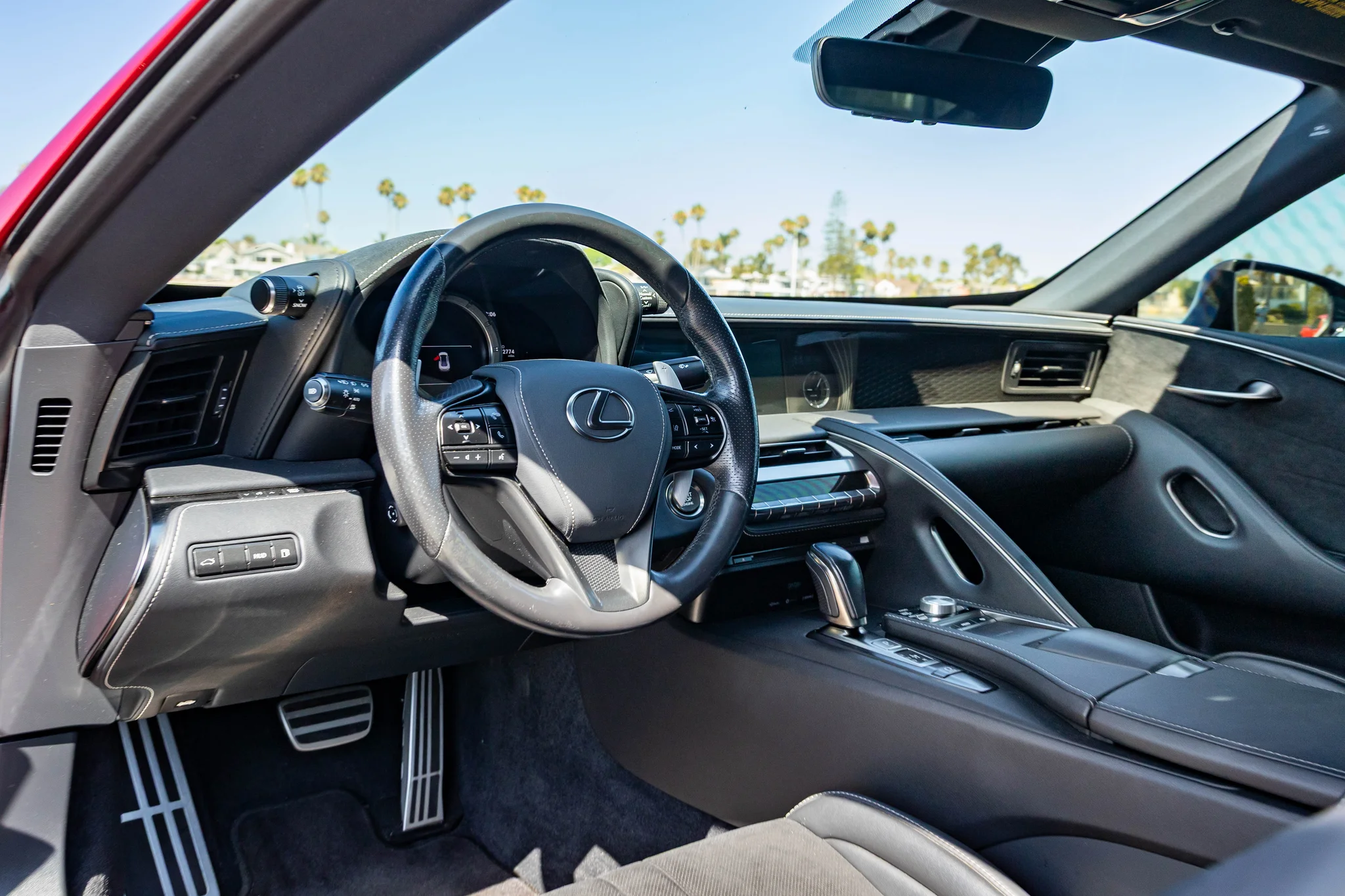 2018 Lexus LC500 Coupe photo 3